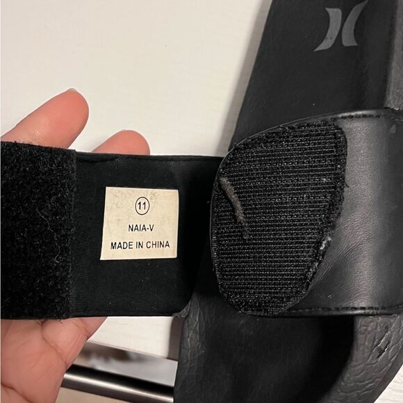 Hurley Black Velcro Slide Sandals Sz 11 - Picture 3 of 4